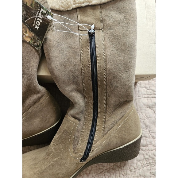 NWB ECCO Women's Shiver Wedge Boots, High Cut Zip, Navajo Brown, Sz. 9-9.5 - Picture 4 of 13